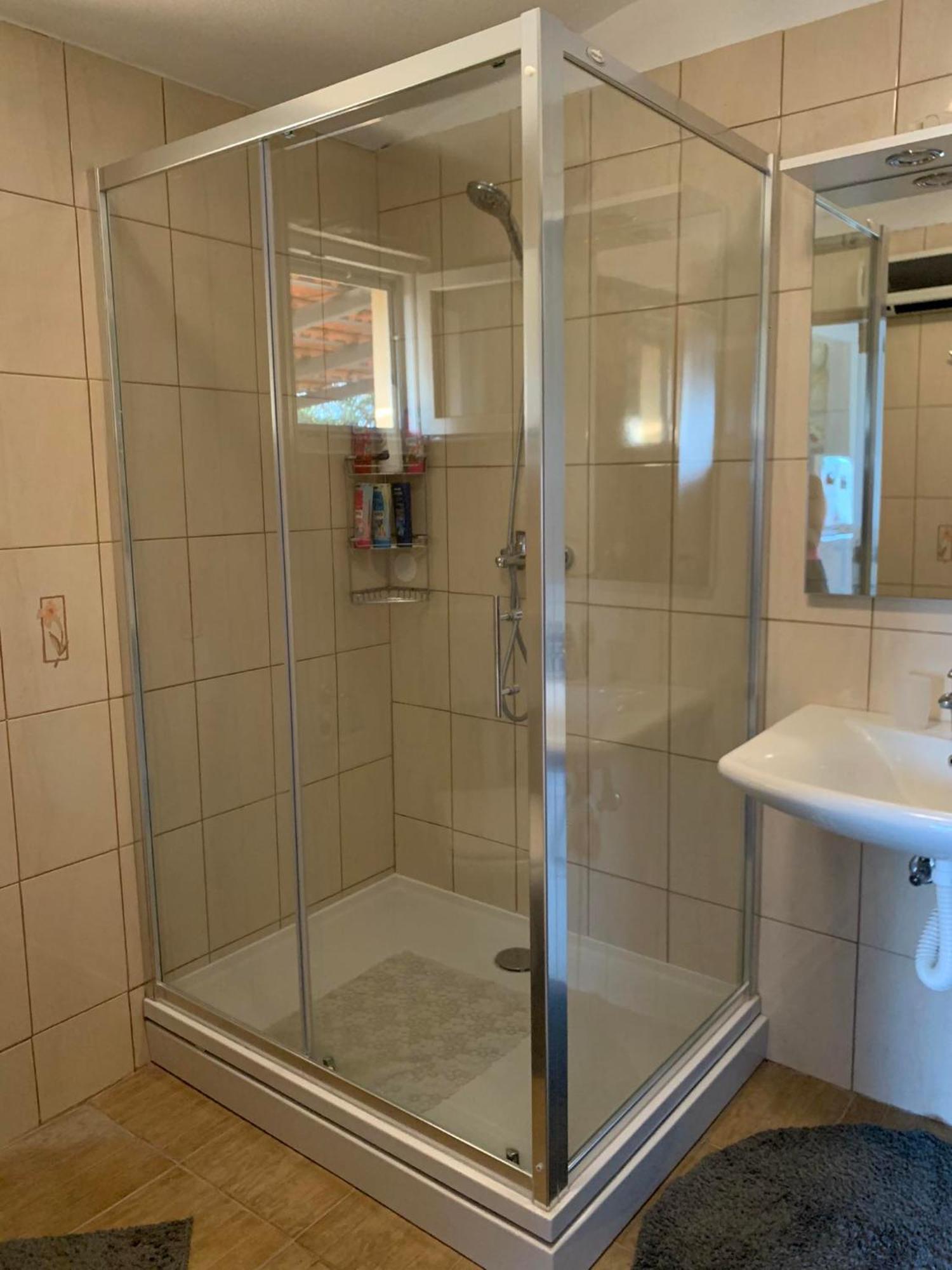 Kuca Za Iznajmljivanje Andrija Ljubuski Luaran gambar